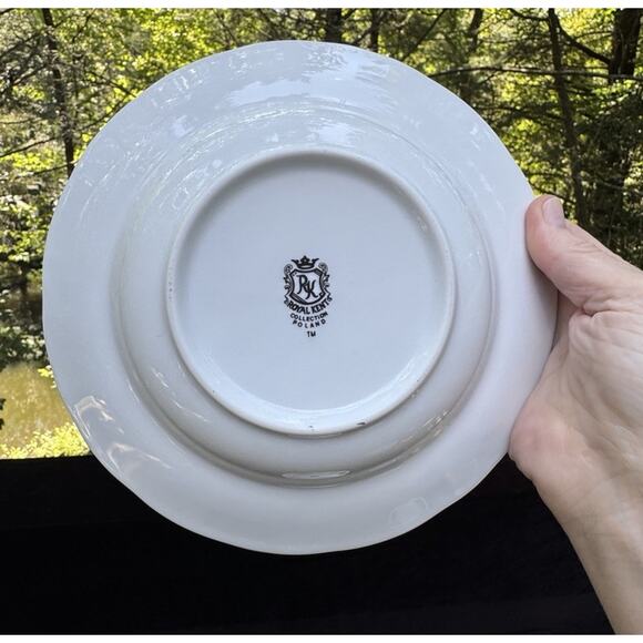 Vintage Royal Kent Christmas Holiday Holly Poland 8” Soup Cereal Bowls Set Of 8 - Picture 6 of 9